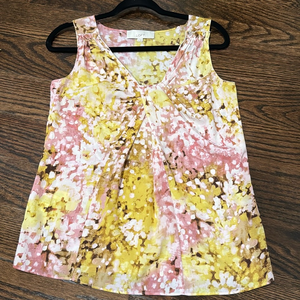 LOFT Top Excellent Condition